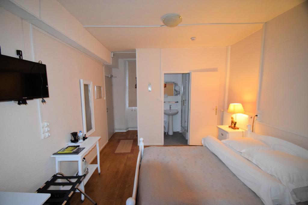 Auberge Le Rabelais Malay-le-Petit Dış mekan fotoğraf